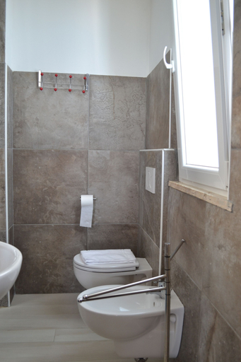 Bathroom, Hotel Villa Joseph, Pesaro E Urbino