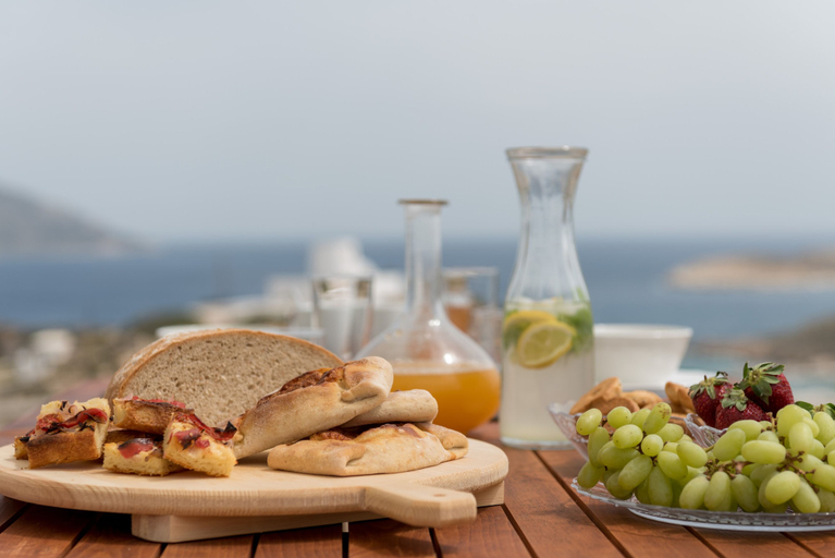Food & Drinks 5, Irene Kimolos Villas, South Aegean