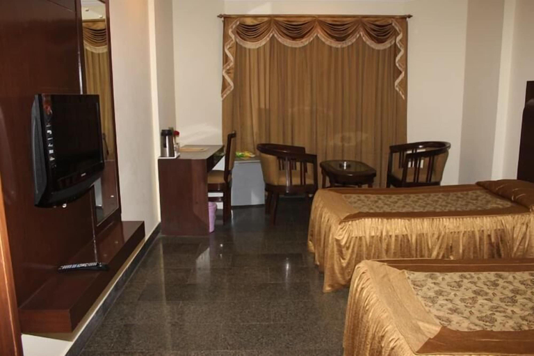Bedroom 3, Hotel Vaibhav, Varanasi