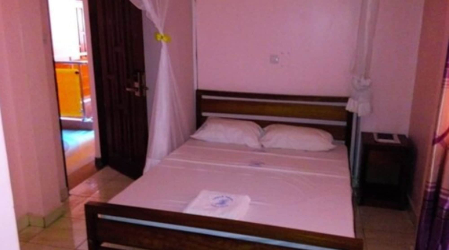 Bedroom 4, Check Point Inn Mombasa, Nyali