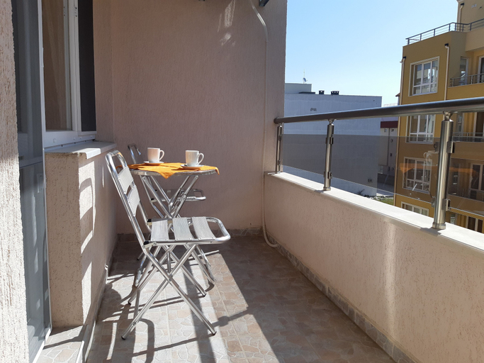 Others 5, Siren, Pomorie