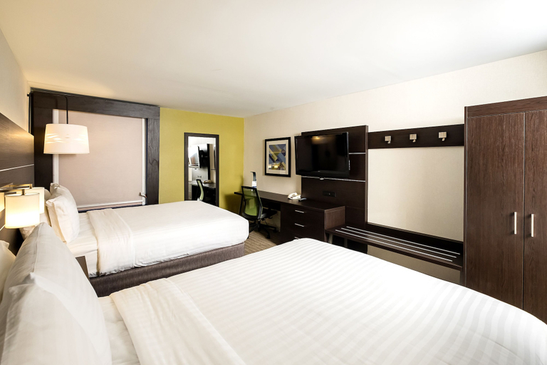 Bedroom 3, Holiday Inn Express CORYDON by IHG, Harrison