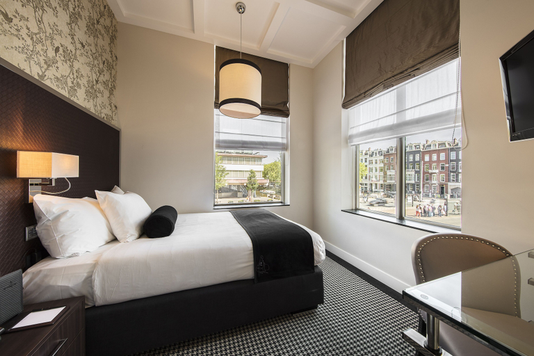 Bedroom 2, Hotel Notting Hill, Amsterdam