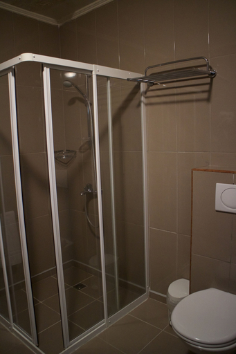 Bathroom 5, Escale Hotel, Bruxelles