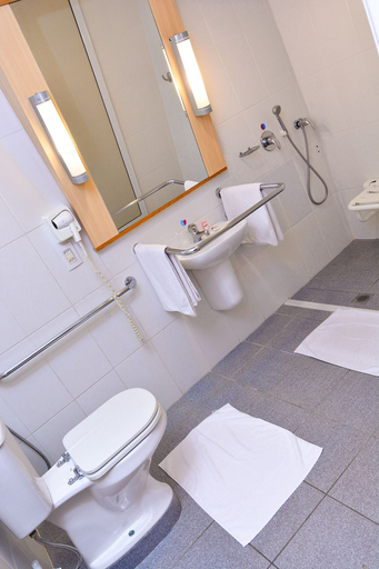 Bathroom 4, Amapa Hotel, Macapa