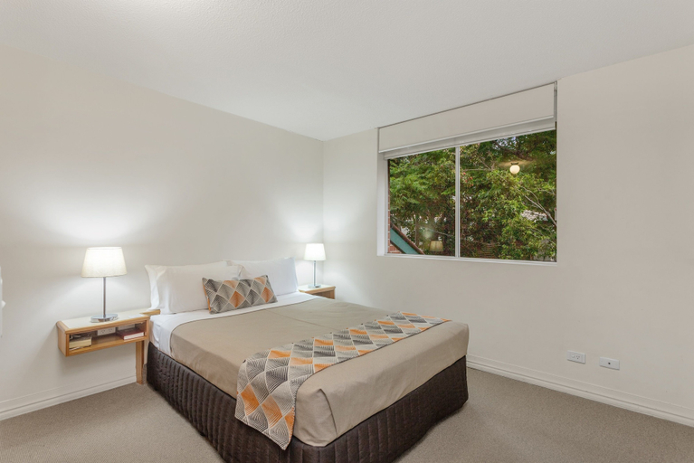 Bedroom 3, Airport International Hotel Brisbane, Hamilton