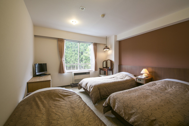 Bedroom 3, Hakuba Highland Hotel, Hakuba