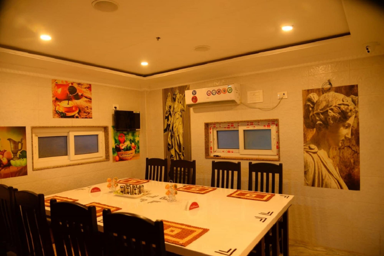Others 5, Le Emmaus Residency, Kancheepuram