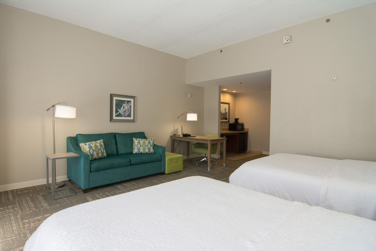 Bedroom 4, Hampton Inn Jacksonville I-10 West, Duval