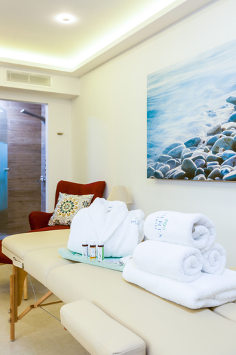 Bedroom 4, Menta City Boutique Hotel, Crete