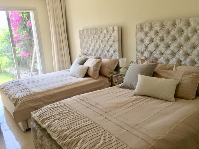 Bedroom 4, Amazing & Luxurious Golf, Sea, Mountain, Lake view villa Porto Banus, Málaga