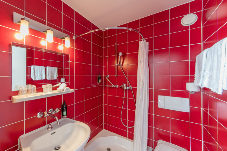 Bathroom 5, Hôtel Bon Port, Pays-d'Enhaut