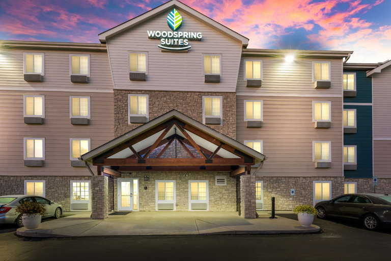 Exterior & Views 2, WoodSpring Suites Columbus West - Hilliard, Franklin