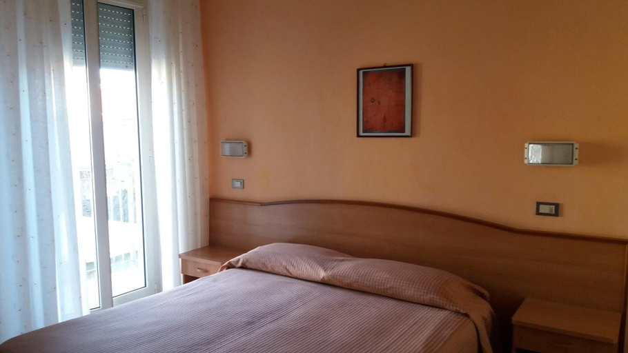 Bedroom 4, Moretti, Ancona