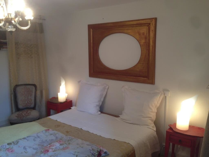 Bedroom 2, Chambres d'Hôtes l'Atelier du Peintre, Doubs