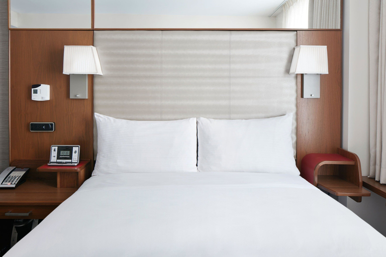 Bedroom 2, Club Quarters Hotel Grand Central, New York, New York