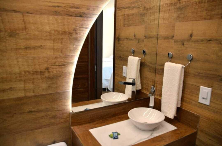 Bathroom 3, Pousada Flor de Alter, Santarém