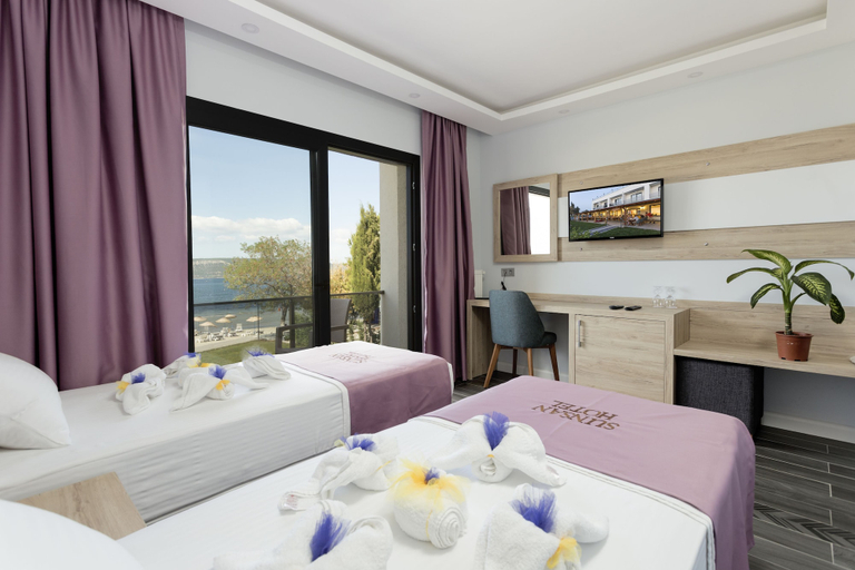 Bedroom 2, Sunsan Hotel, Merkez
