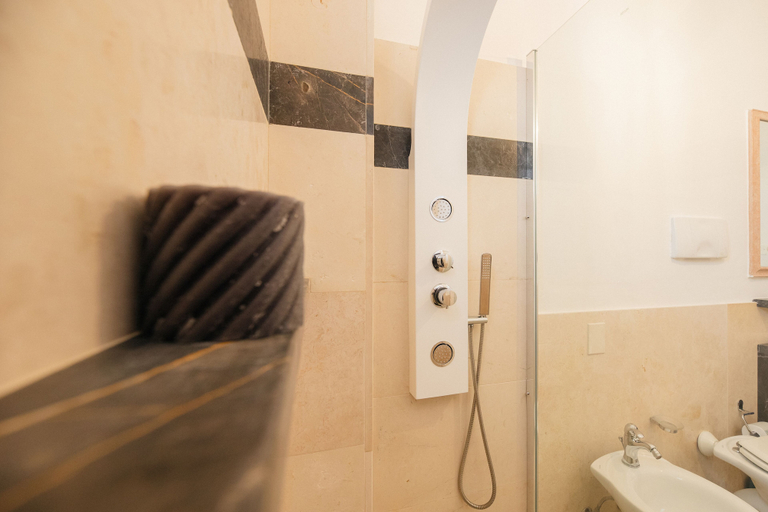 Bathroom 5, Le Stanze Di Brando E Nico, Lecce