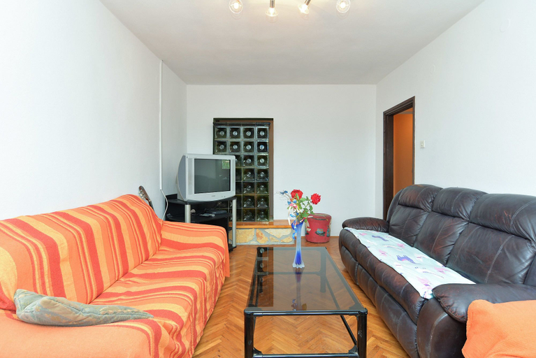 Others 4, Apartment 1700, Fažana