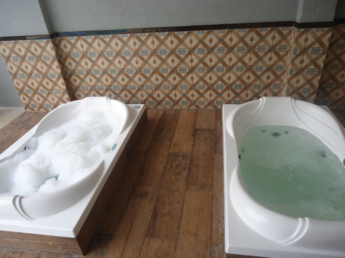Bathroom 4, Hotel Serra Nevada, Canela