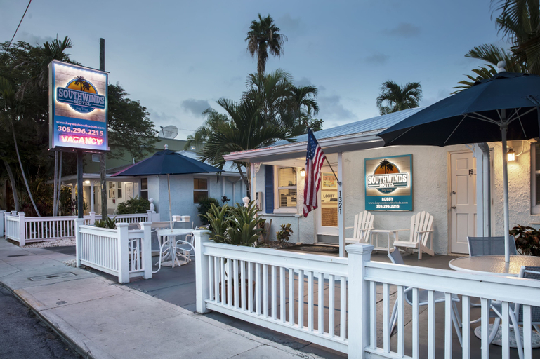 Southwinds Motel, Monroe