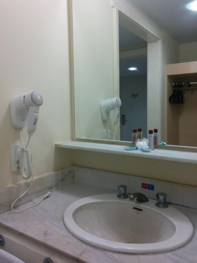 Bathroom 4, Nobile Hotel Belem, Belém
