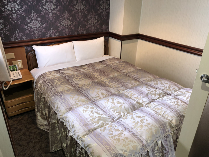 Bedroom 4, Nishikawaguchi Station Hotel Stay Lounge, Kawaguchi