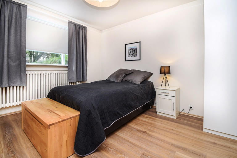Bedroom 2, Apartment B48, Reykjavík