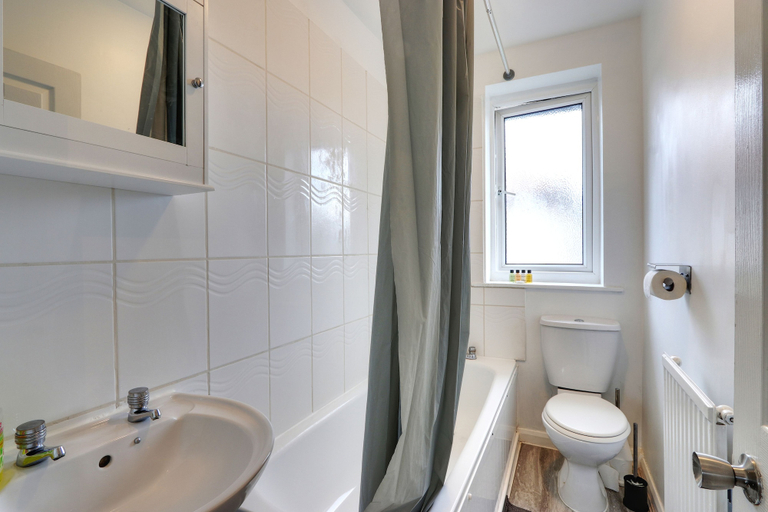 Bathroom 3, Walter Place, London
