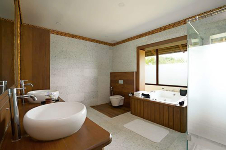 Bathroom 3, Royal Palace Hotel, Myingyan