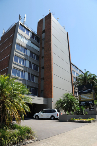 Exterior & Views 2, Royal Pacific Hotel, Sydney