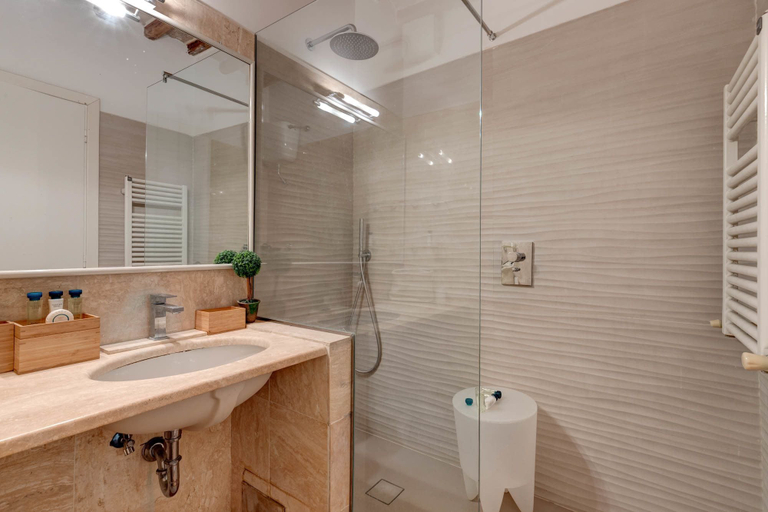 Bathroom 5, Casa Modelli, Rome
