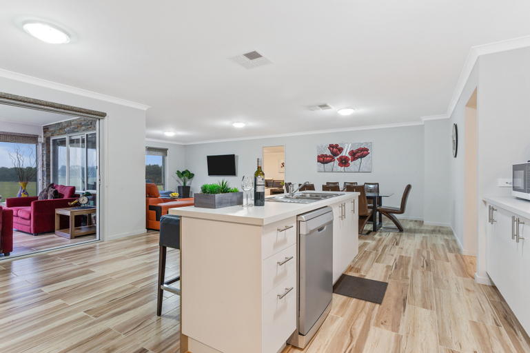 Bulla Hill Villas- Melbourne Airport, Hume - Sunbury