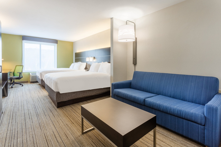 Bedroom 4, Holiday Inn Express & Suites WHITE HAVEN - POCONOS by IHG, Carbon