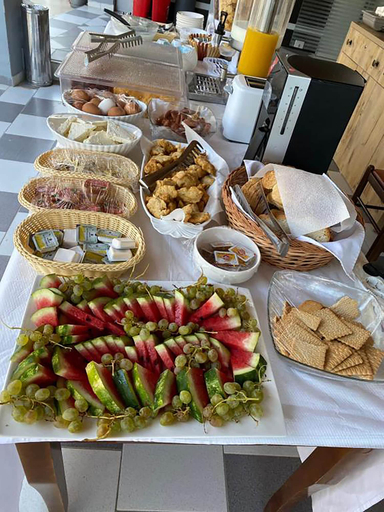 Food & Drinks 4, Hotel Fabio, Sarandës
