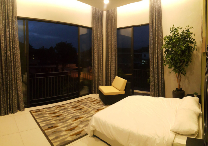 Bedroom 2, Atlantis Pool Villa Ipoh, Kinta