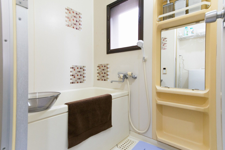 Bathroom 4, Omotenashi House Kawaguchi, Kawaguchi