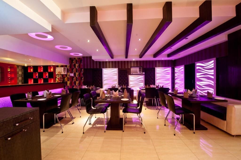 Food & Drinks 5, Hotel South Park, Purbi Singhbhum