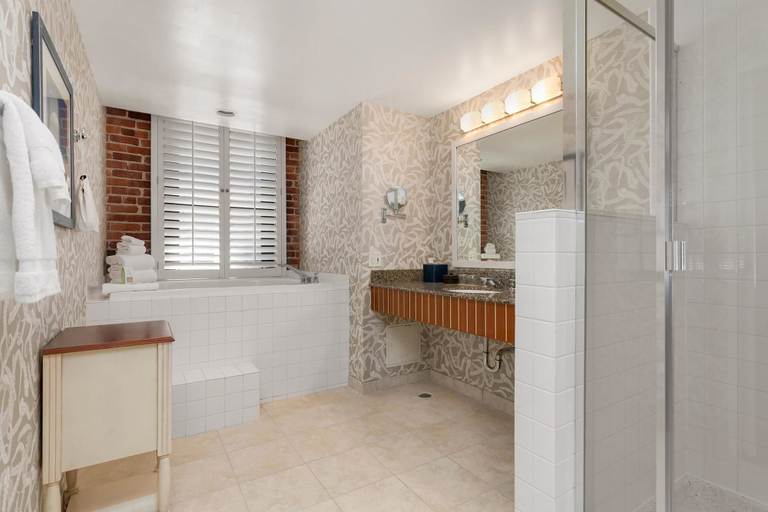 Bathroom 5, Argonaut Hotel, San Francisco