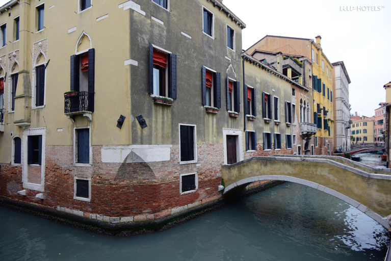 Exterior & Views 2, Charming House iQs, Venezia