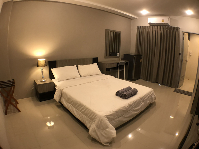 Bedroom 2, 28 Place, Phasi Charoen