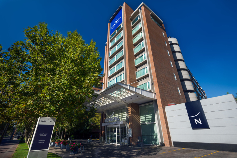 Exterior & Views 2, Hotel Novotel Santiago Vitacura, Santiago