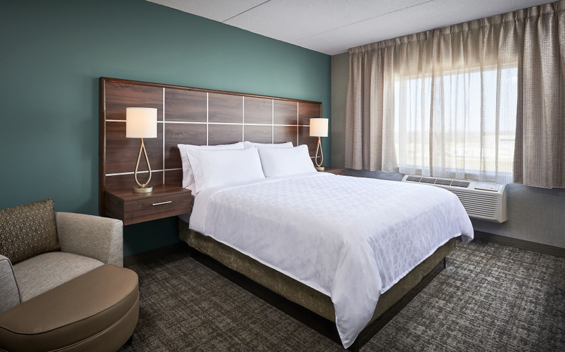 Bedroom 3, Staybridge Suites NIAGARA-ON-THE-LAKE, Niagara
