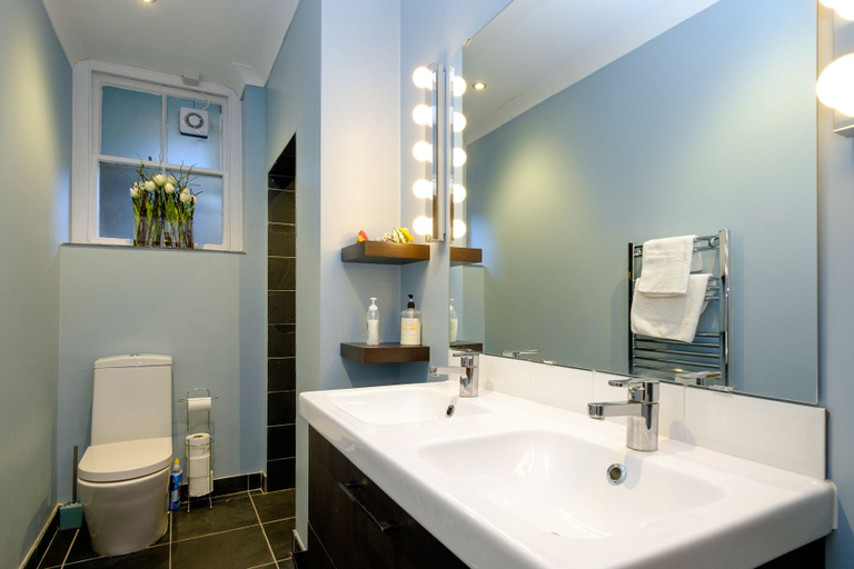 Bathroom 3, Brighton Rock Apartment, Brighton and Hove