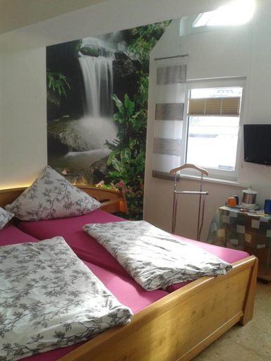 Bedroom 2, Pension & Ferienwohnung Schweinsberg, Hochsauerlandkreis