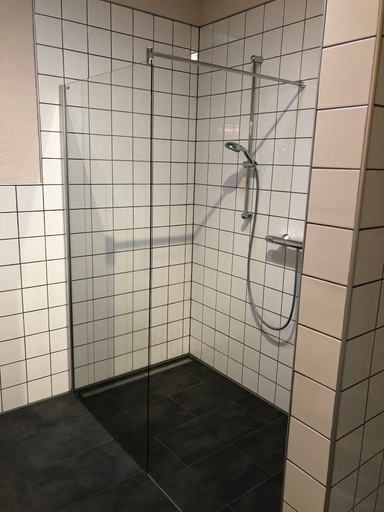 Bathroom 4, Ferienwohnung Kirschholz, Saarlouis