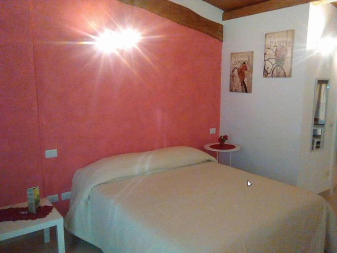 Bedroom 4, Antica Locanda della Via Francigena, Viterbo