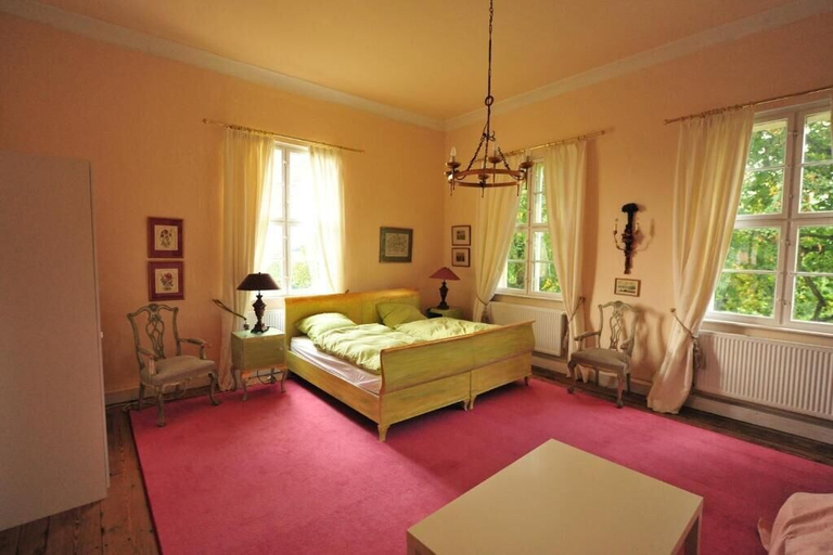 Bedroom 2, Schloss Dretzel, Jerichower Land