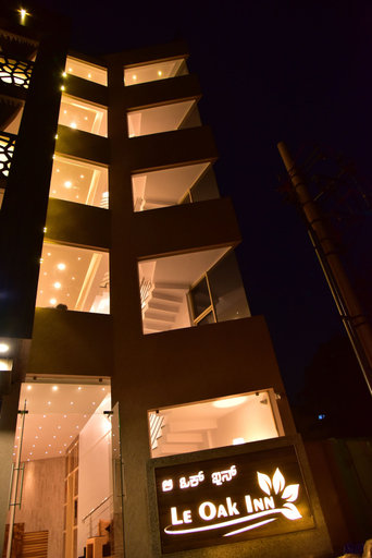Exterior & Views 2, Le Oak Inn, Mysore
